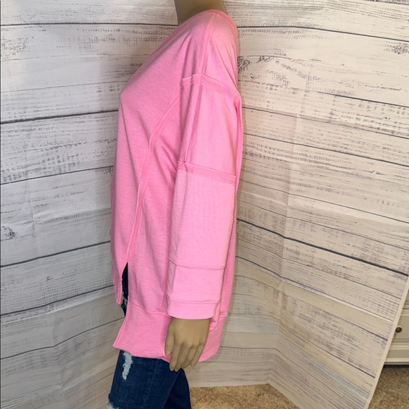 NWOT Pink V-Neck Pullover - Picture 5 of 6